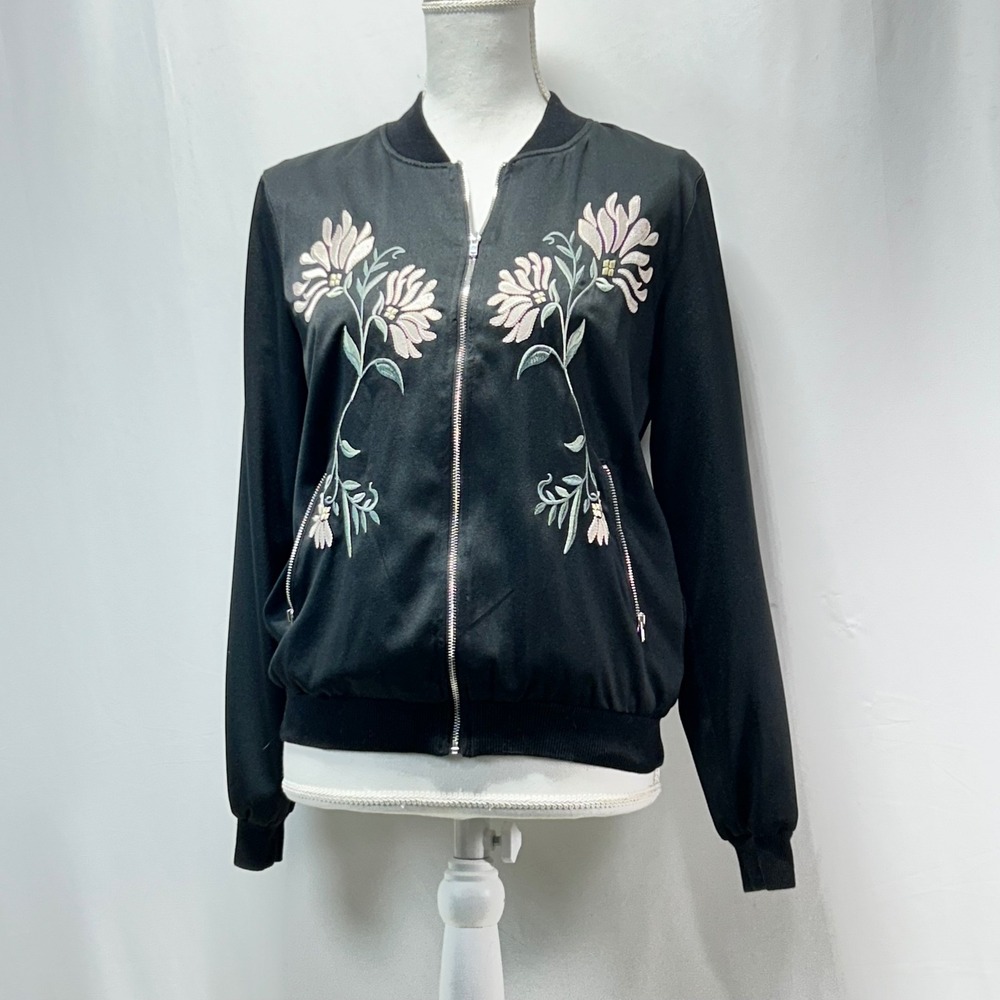 Honey Bella Black Embroidered Floral Bomber Jacket Womens Size S - Picture 1 of 10